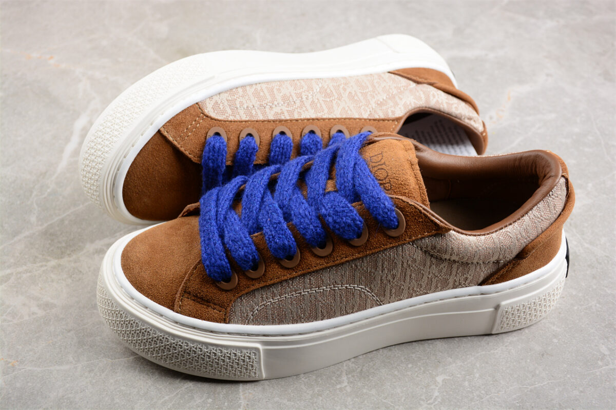 Dior B23 Oblique Low-Top Sneaker – Black with Gum Sole (Copy)