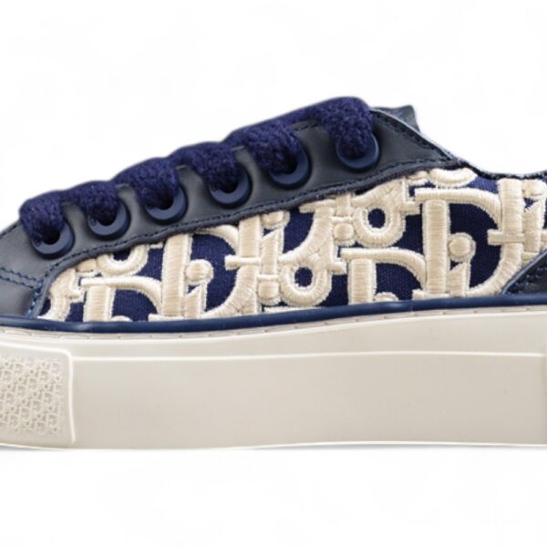 Dior B23 Oblique Low-Top Sneaker – Black with Gum Sole (Copy)