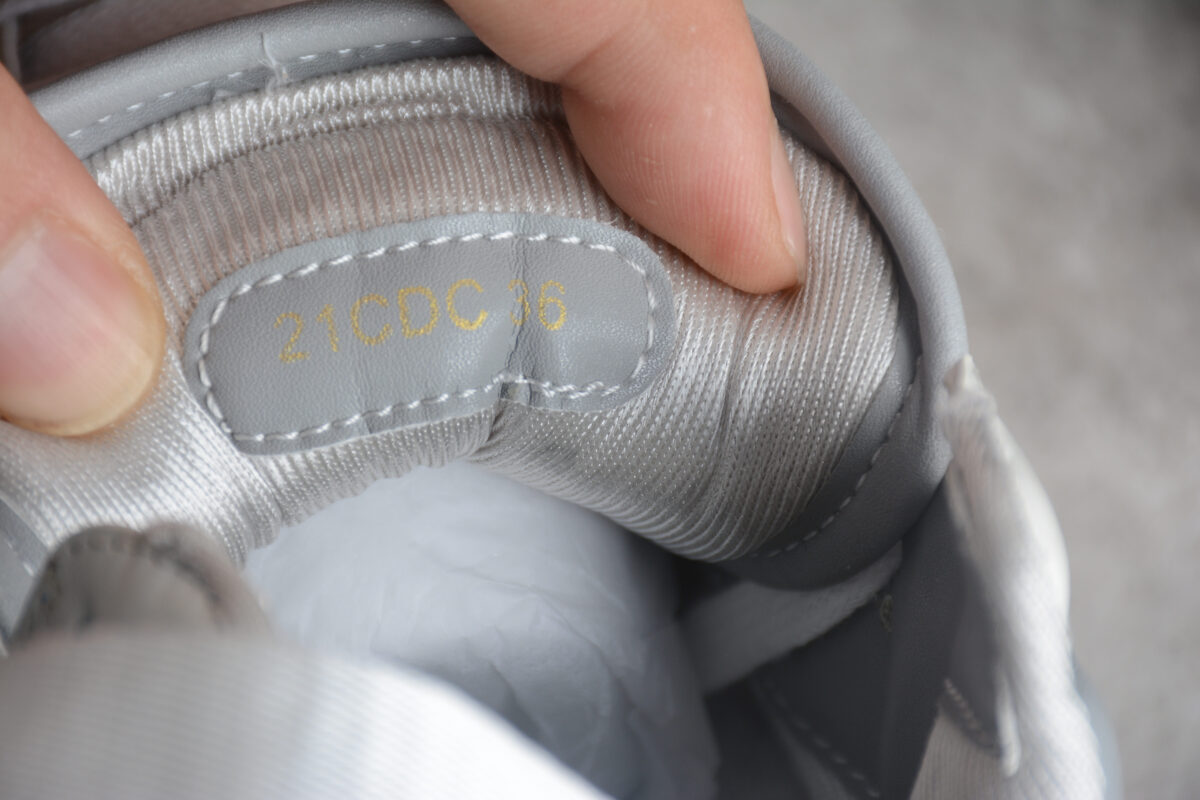 Dior B27 Mid-Top Sneaker – White Leather & Oblique Jacquard