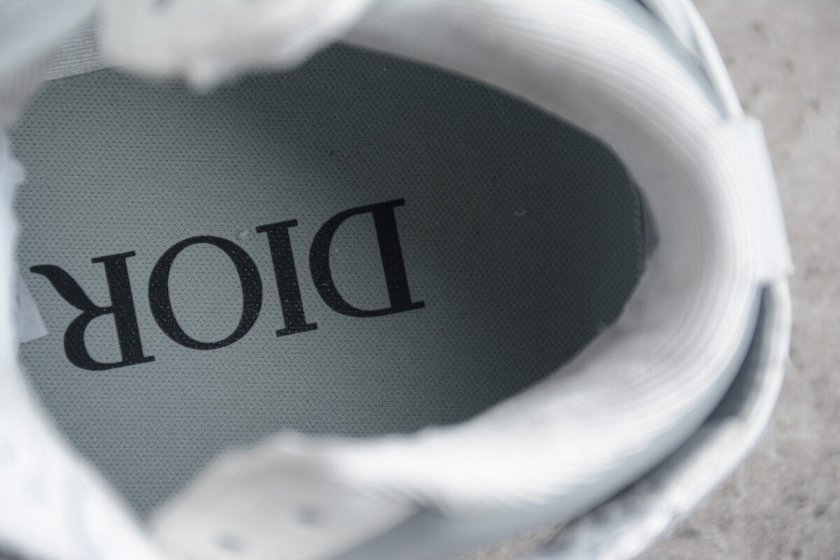 Dior B27 Mid-Top Sneaker – White Leather & Oblique Jacquard
