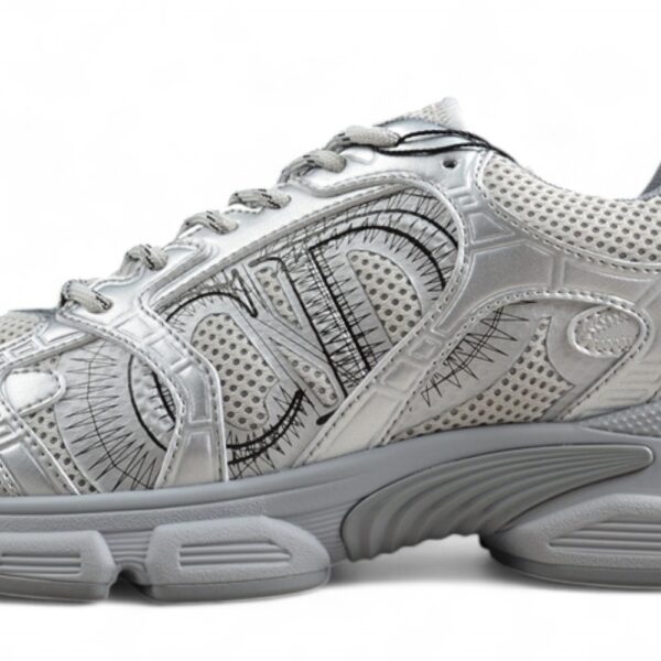 Dior B23 Oblique Low-Top Sneaker – Black with Gum Sole (Copy)