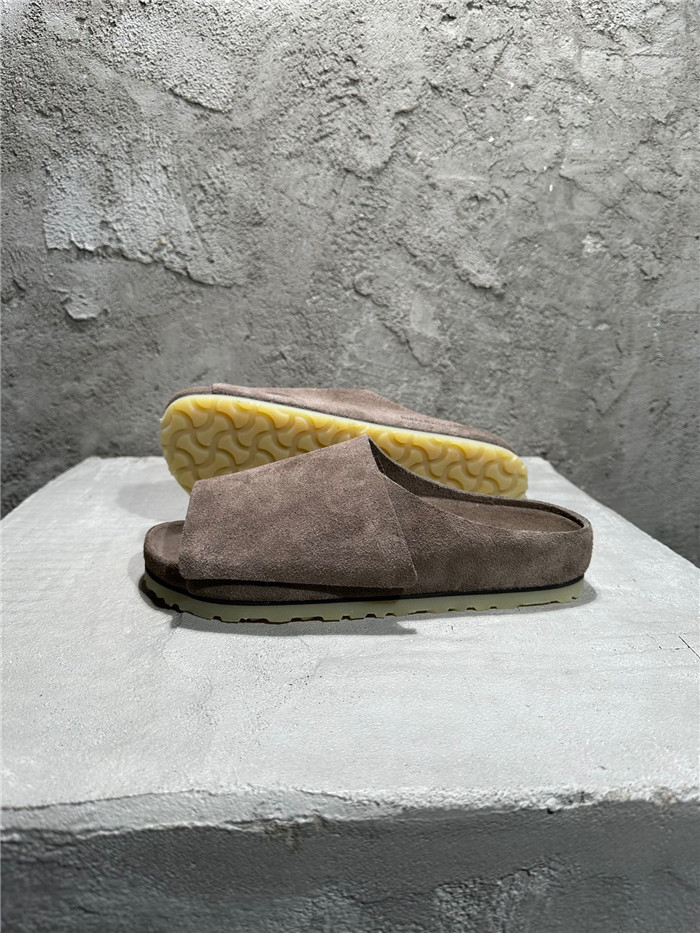 Fear of God Mule Slipper – Taupe Suede