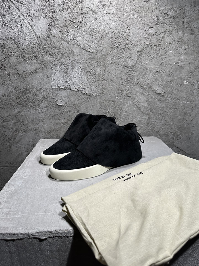 Fear of God Slip-on Moc Sneaker – Black