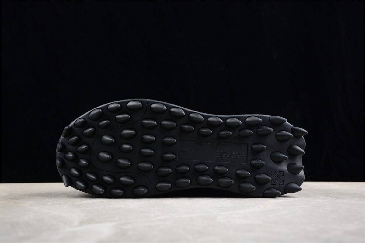 Off White Replica ODSY 1000 Sneaker Triple Black