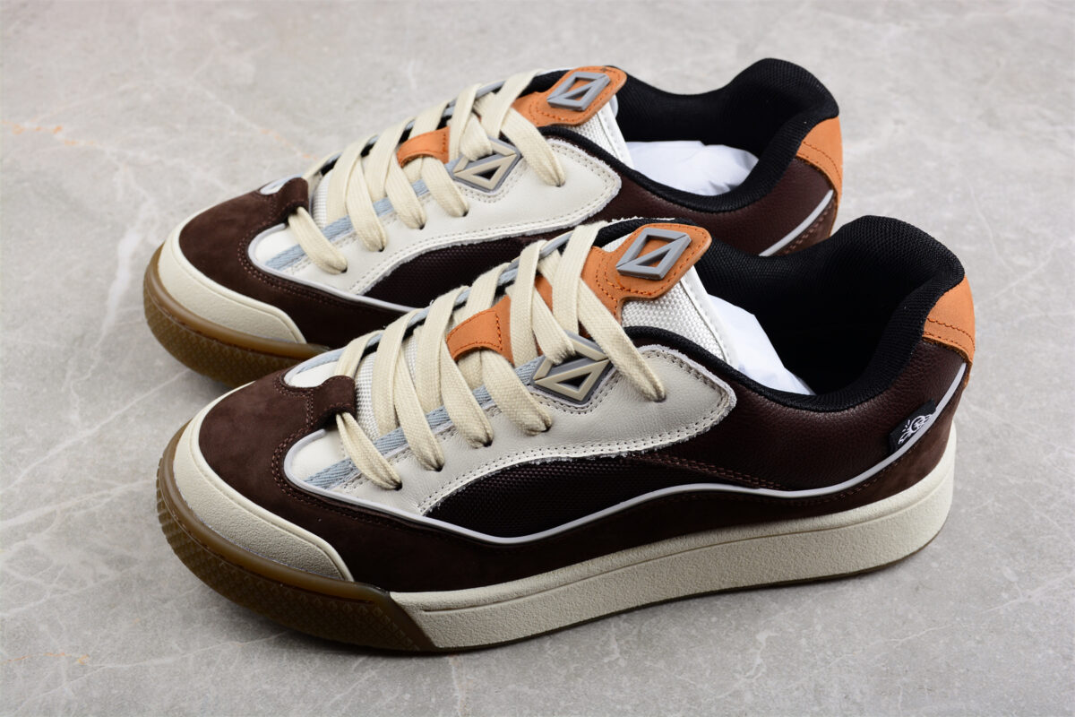 Dior B31 Low-Top Sneaker – Brown, Cream & Black
