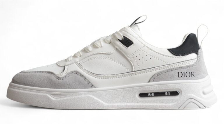 Dior B23 Oblique Low-Top Sneaker – Black with Gum Sole (Copy)