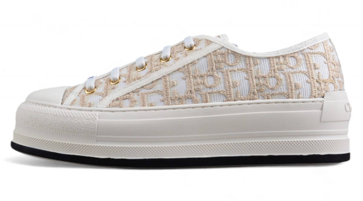 Dior B23 Oblique Low-Top Sneaker – Black with Gum Sole (Copy)