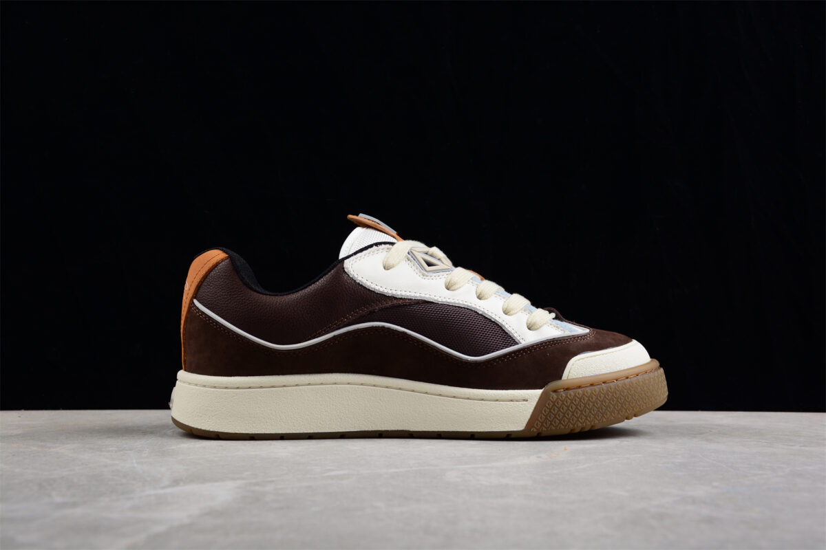Dior B23 Oblique Low-Top Sneaker – Black with Gum Sole (Copy)