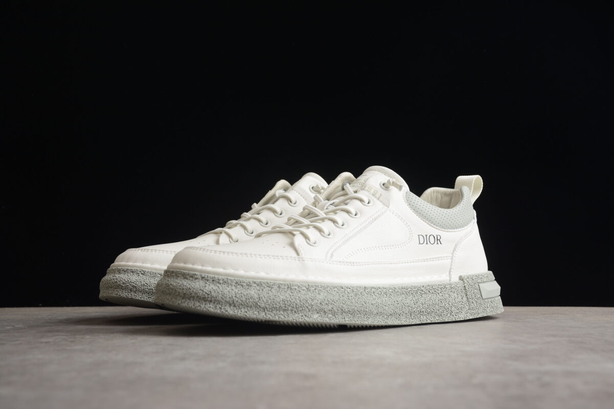Dior B23 Oblique Low-Top Sneaker – Black with Gum Sole (Copy)