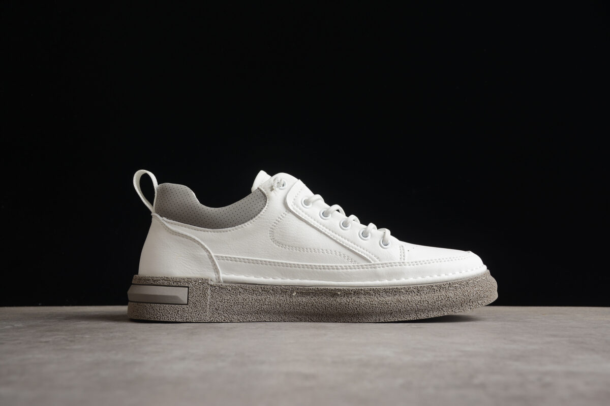 Dior B23 Oblique Low-Top Sneaker – Black with Gum Sole (Copy)
