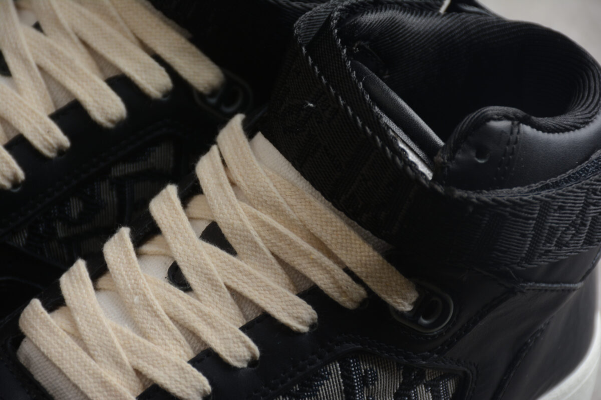 Dior B30 High-Top Sneaker – Black Oblique